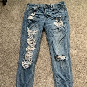 American Eagle High Rise Tomgirl Jeans